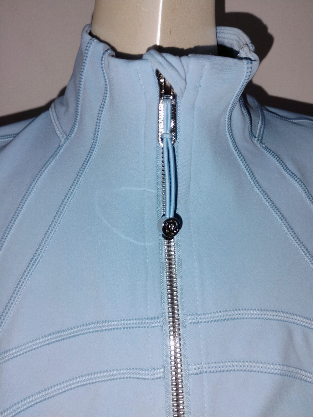 lululemon Define Cropped Jacket Blue Size 8 NWT - Picture 3 of 4